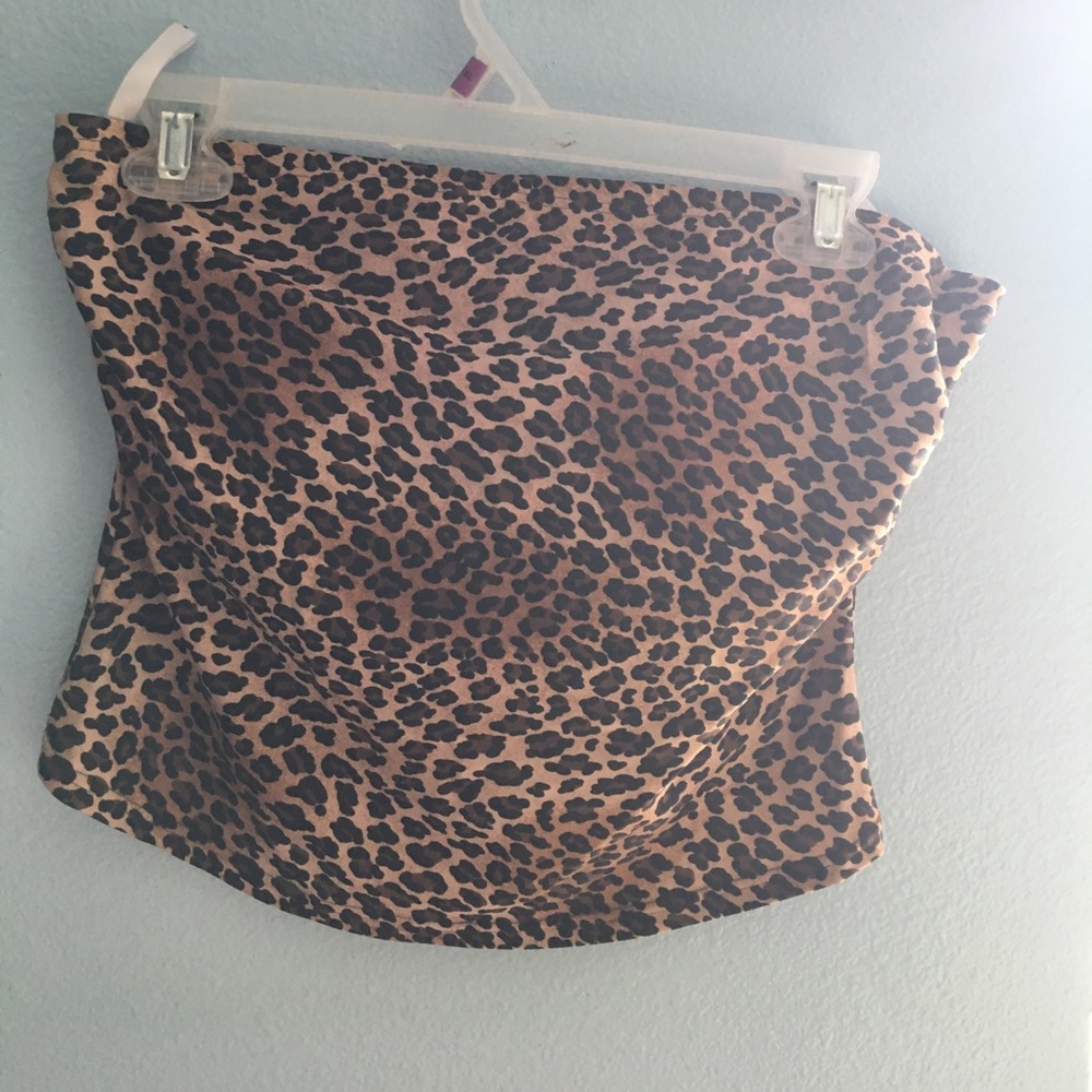 Cheetah Print Strapless Crop top