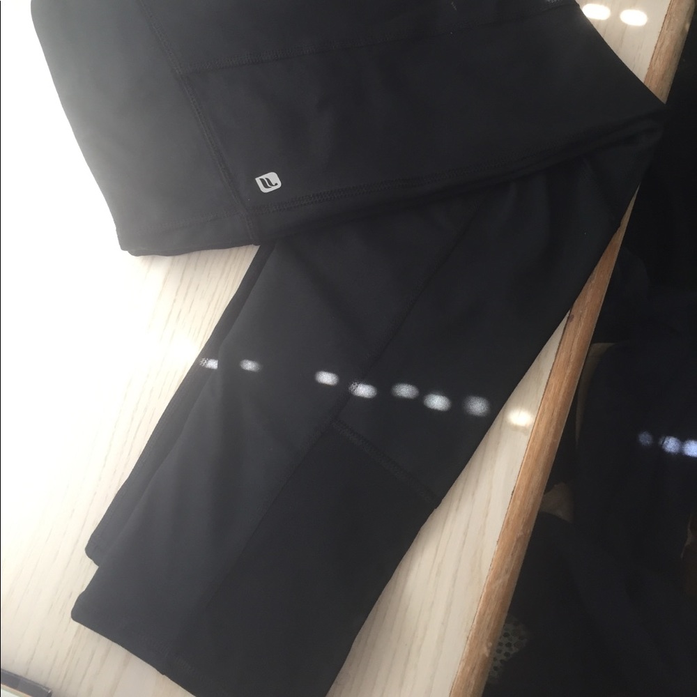 Fabletics mesh crop legging