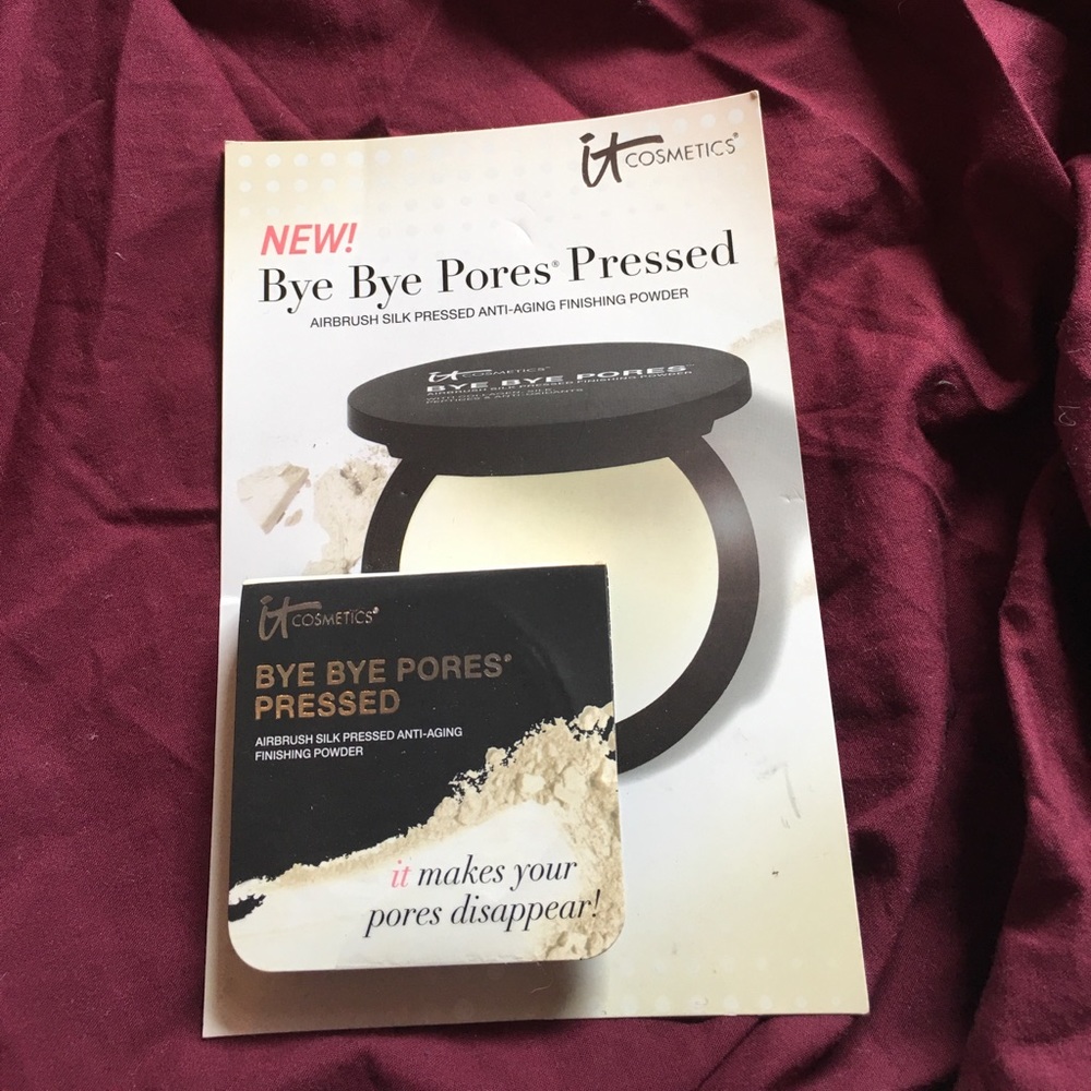 It Cosmetics Bye Bye Pores Pressed
