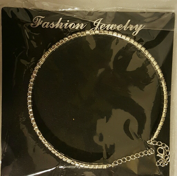 NWT: Rhinestone Choker - Picture 2 of 2