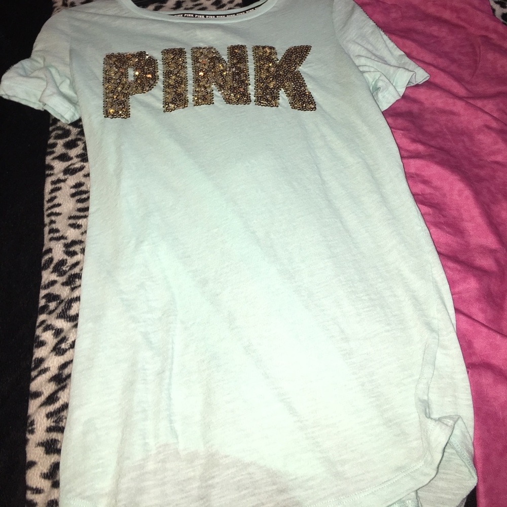 VS shirt