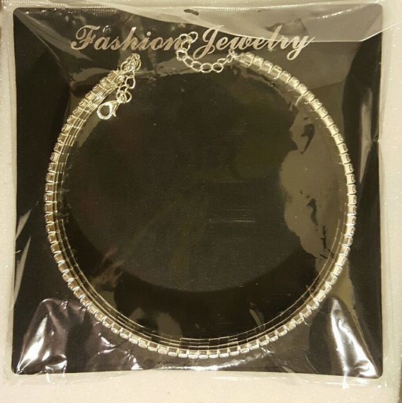 NWT: Rhinestone Choker - Picture 2 of 2