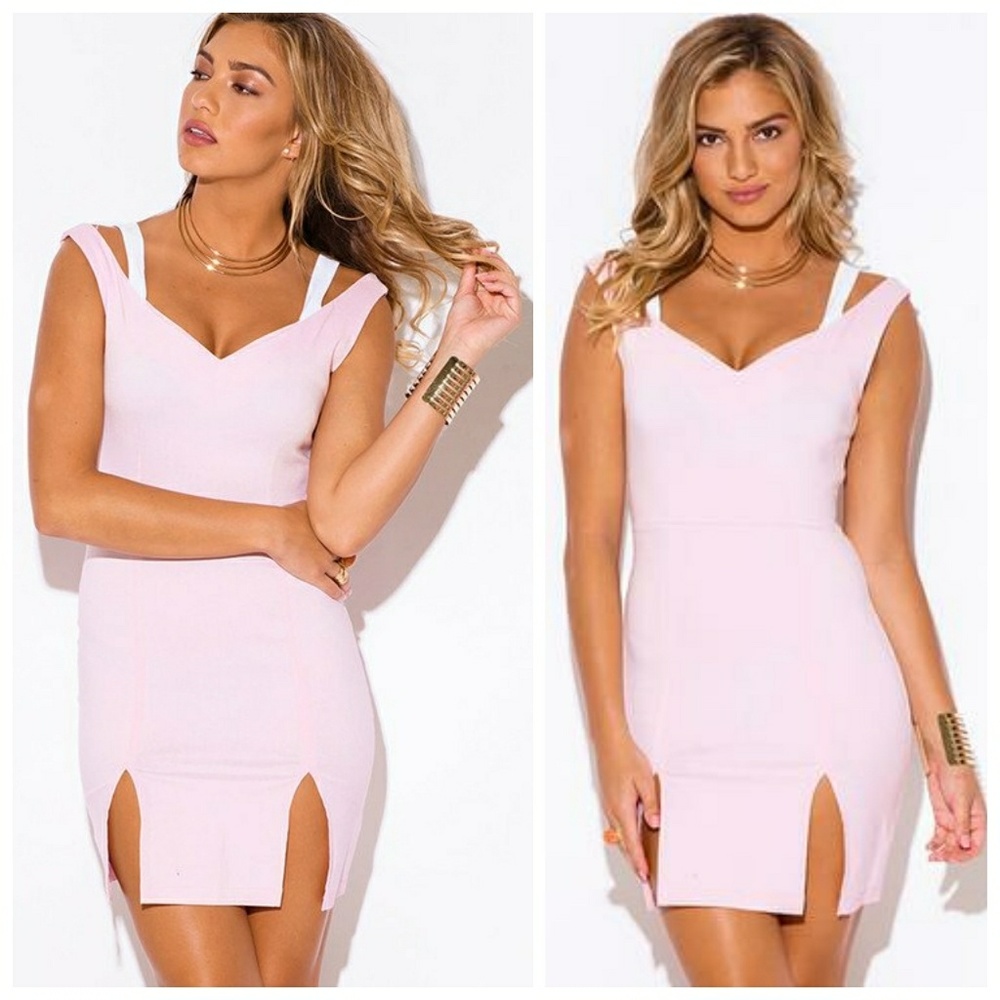 Baby Pink Cut Out Sweetheart V Neck Double Slit dr