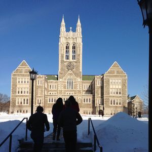 Meet your Posher, Caitlin