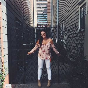 Meet your Posher, Antonella