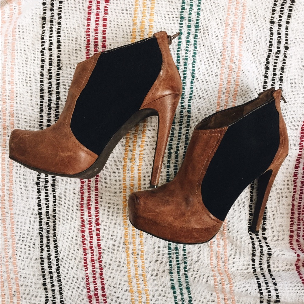 Jessica simpson leather heels