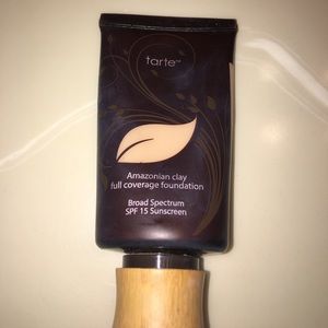 Tarte Amazonian Clay Full-Coverage Foundation