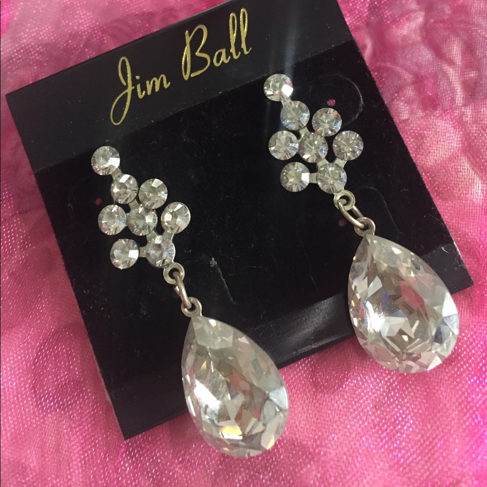 Prom/ fancy earrings