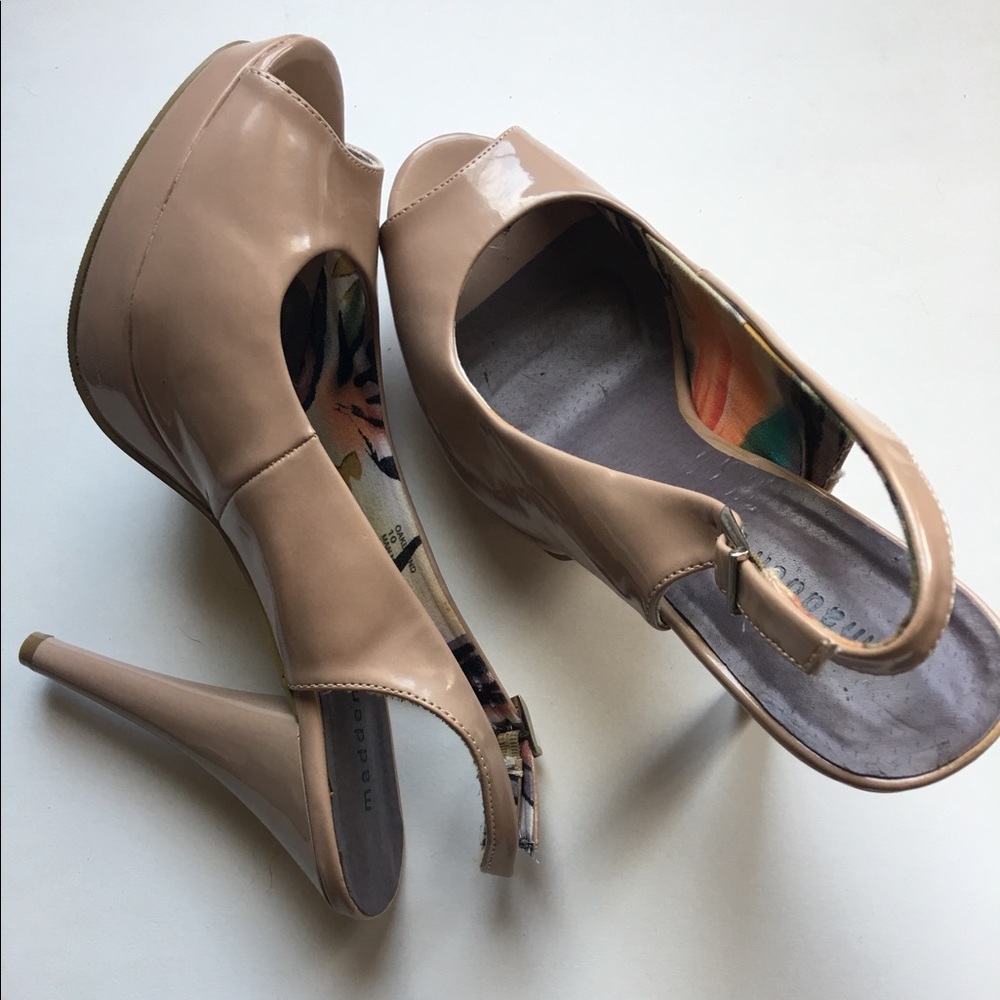 Madden Girl peep toe, sling back, nude stilettos!