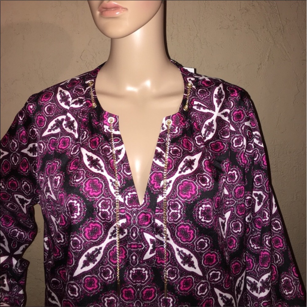 🆕 NY&C Chained Printed Blouse - Picture 2 of 4