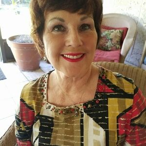 Meet your Posher, Sharon