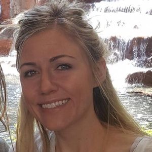 Meet your Posher, Dana