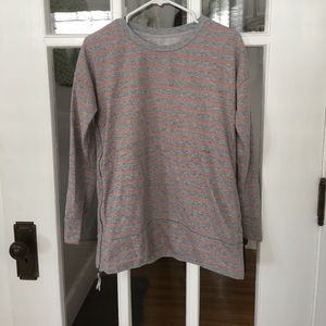 Lou & Grey sweatshirt