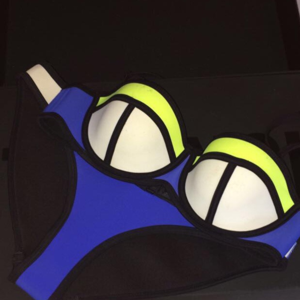 Triangl Bikini