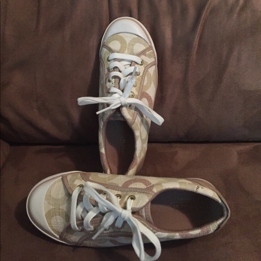 Coach tennis shoes