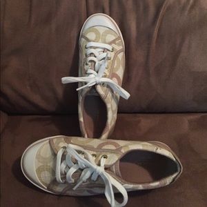 Coach tennis shoes