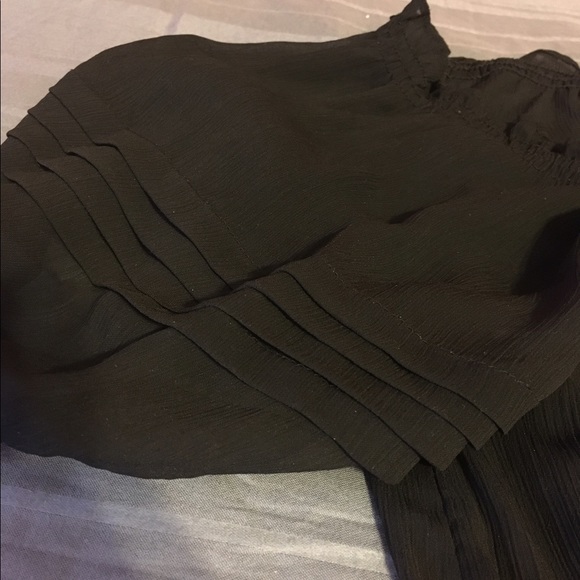 XL Miley Cyrus Max Azria Ruffled Black Sheer Top - Picture 4 of 4