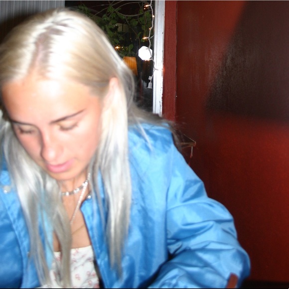 Meet your Posher, Ashley - Picture 1 of 1