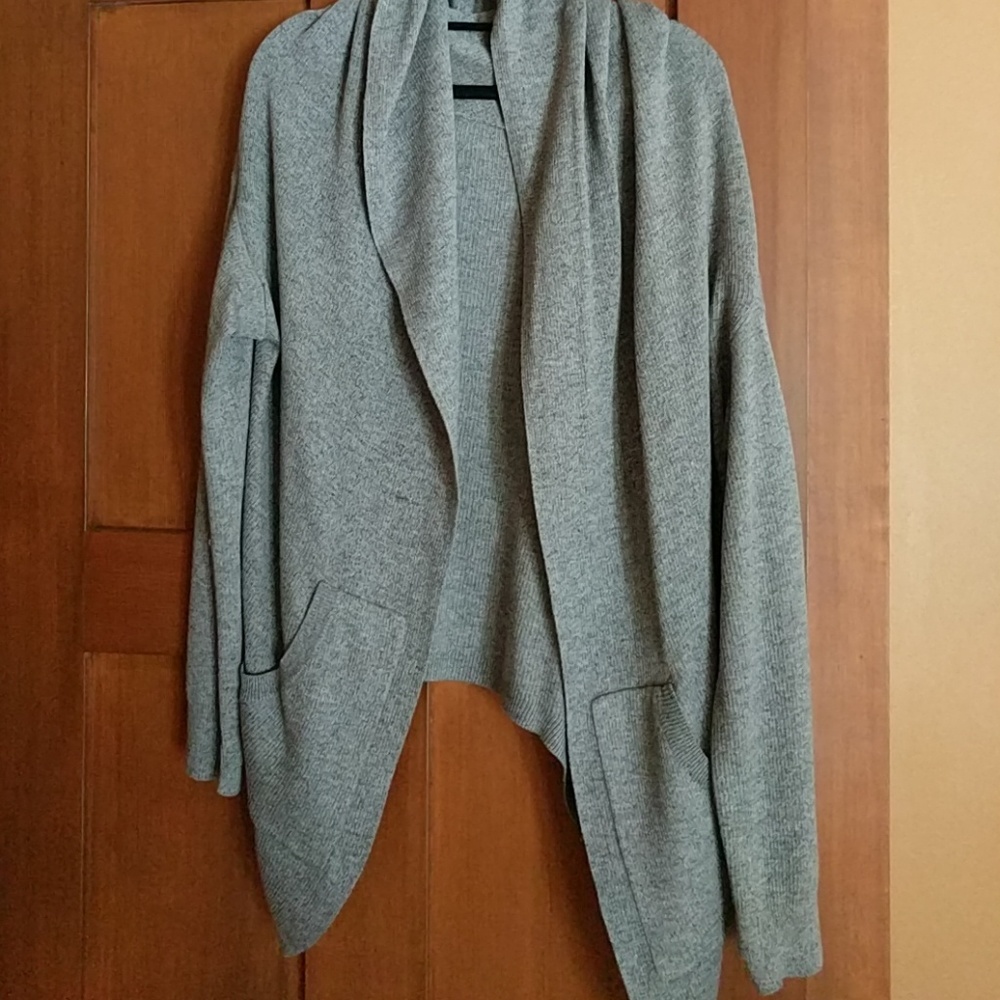 Lululemon sweater
