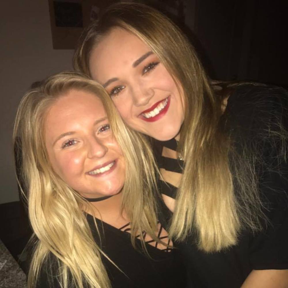 Meet your Posher, Leah