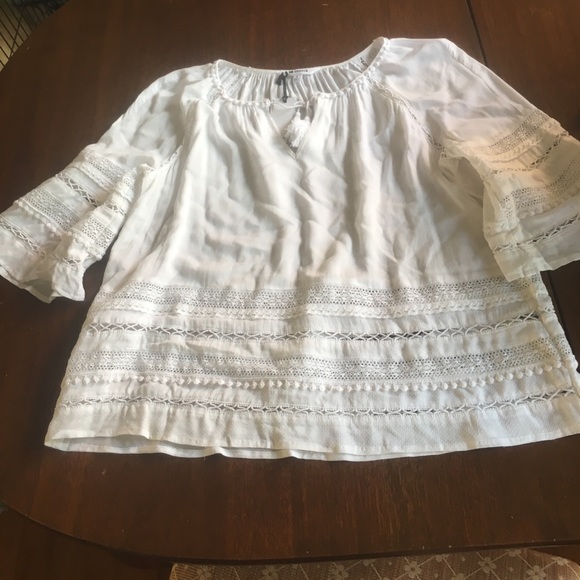BB Dakota Tops - NWT BB Dakota Blouse Size Small