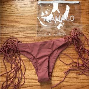 Size M mahalo Mikoh bottoms WILL TRADE