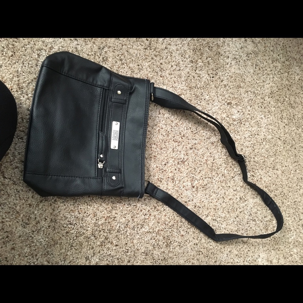 Crossbody bag