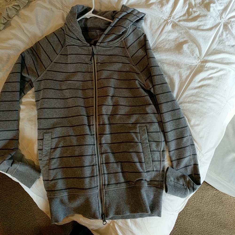 Lululemon zip up hoodie