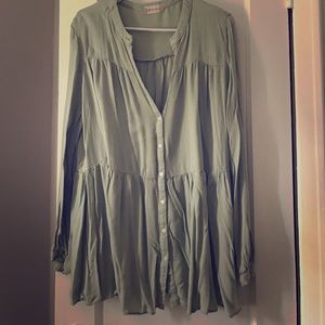 Altar'd State boho flowy green top
