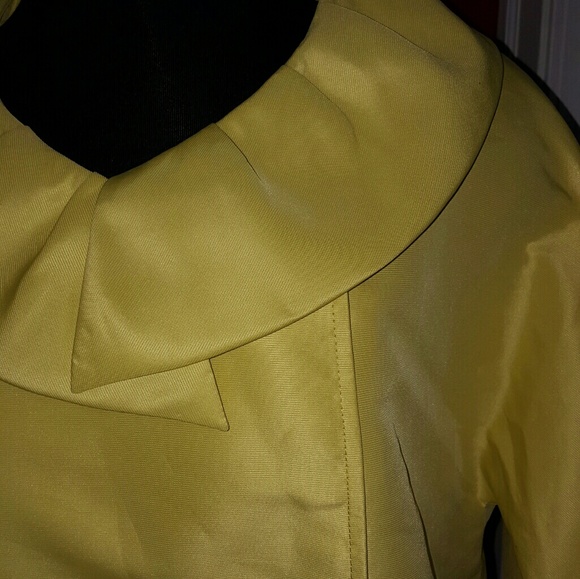 Jacket - Picture 2 of 4