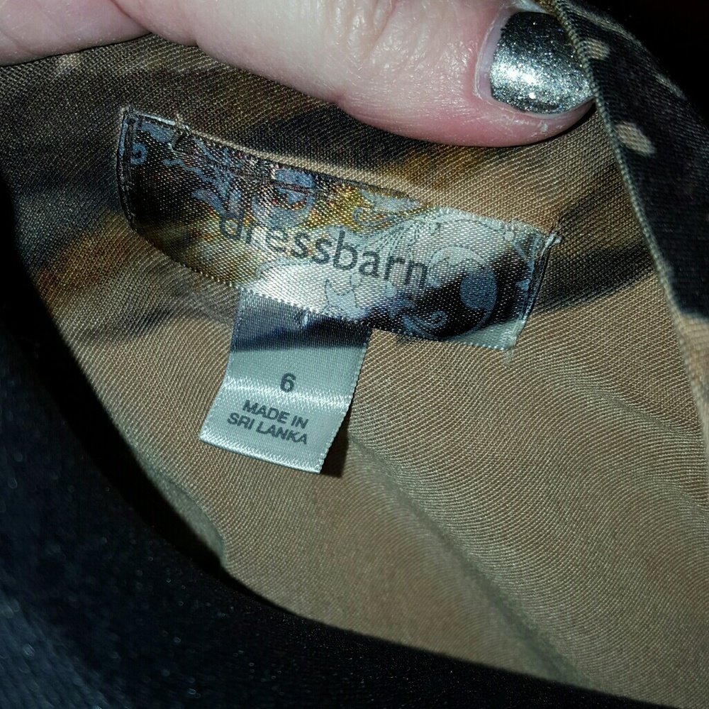 Dress - Picture 4 of 4