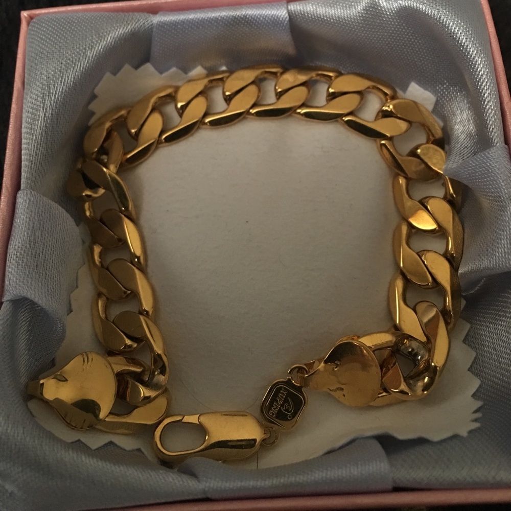 Gold Cuban link men's bracelet