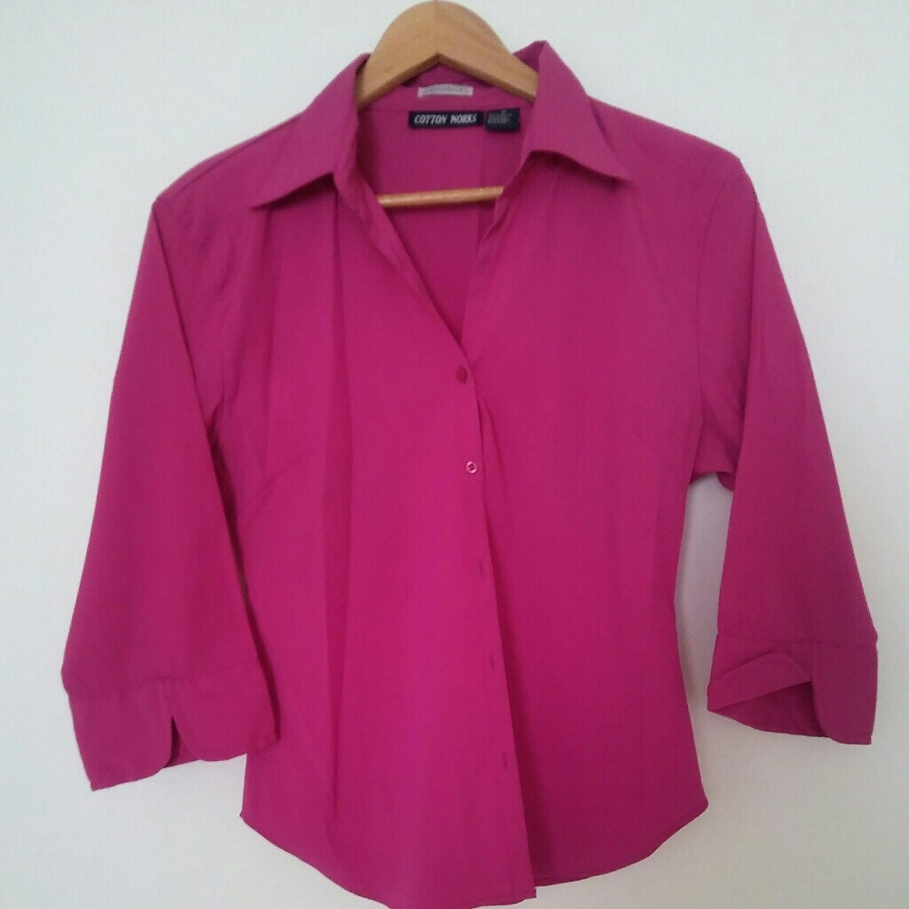 ❗Final Sale ❗Raspberry three quarter sleeve top