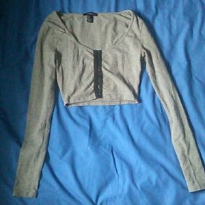 Long sleeve cropped top