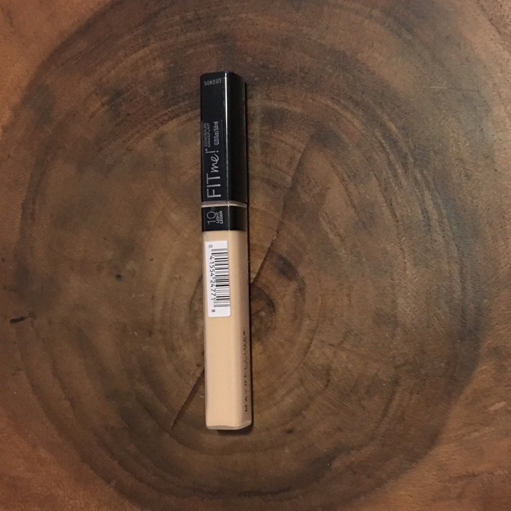 Maybelline Fit me concealer shade 10