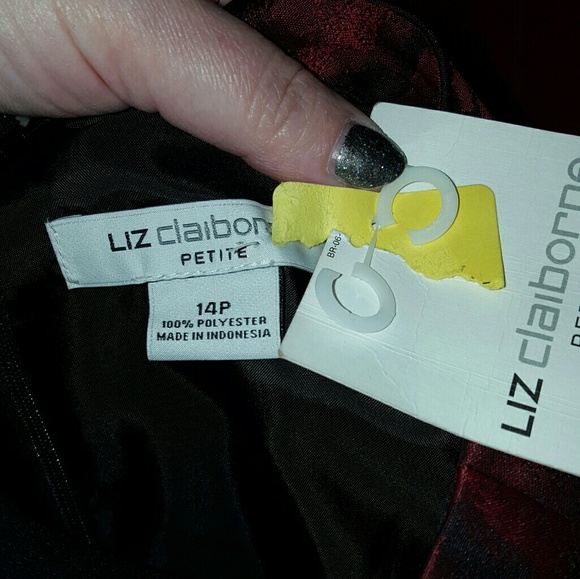 Dress - Picture 4 of 4