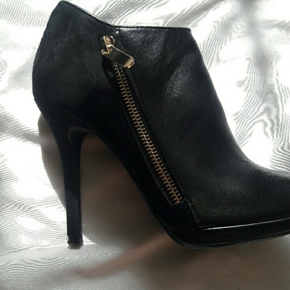 Limelight black booties - Picture 4 of 4