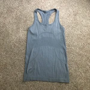 Lululemon swiftly tech