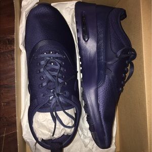 Brand New Nike air max Thea ultra premium