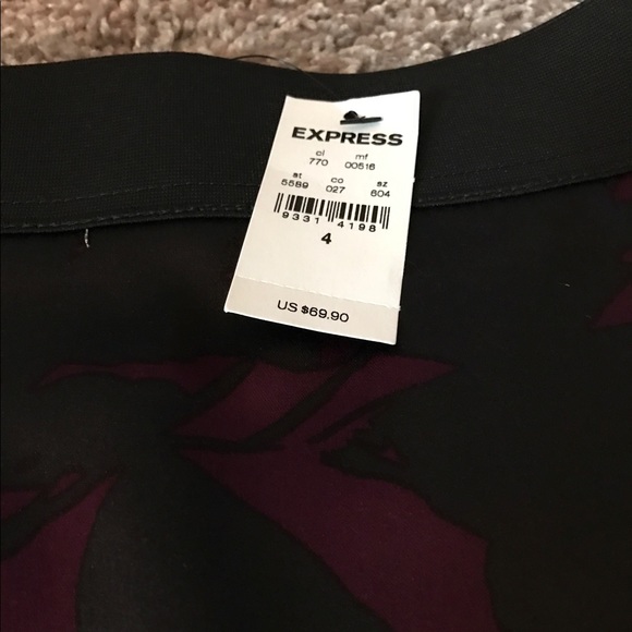 BNWT Express pencil skirt - Picture 2 of 5