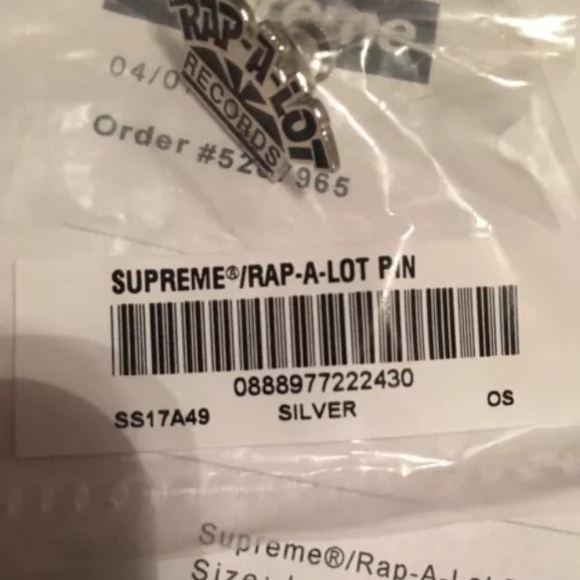 Supreme Rap A Lot Records Pin - Picture 2 of 3