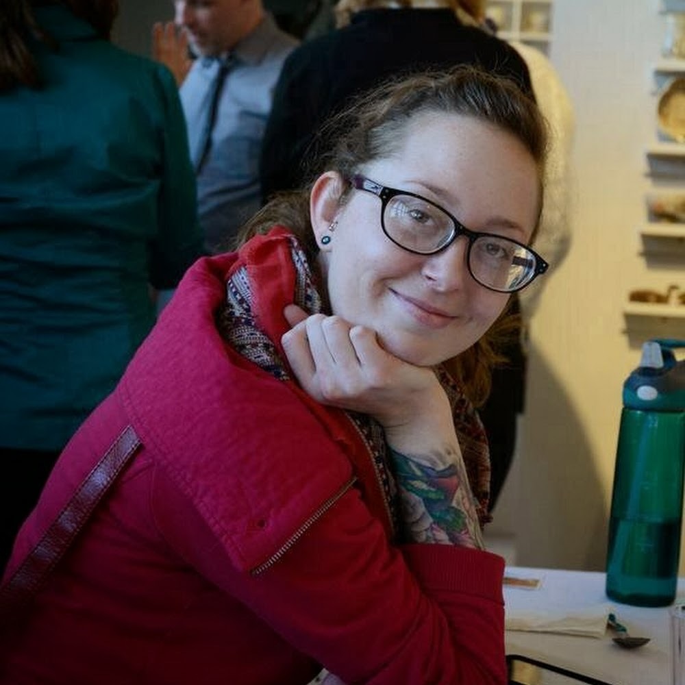 Meet your Posher, Rebecca