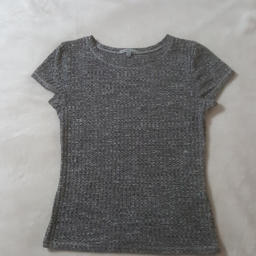 Charlotte Russe Small grey textured tee