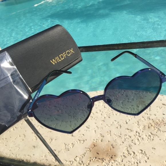Wildfox Accessories - New Wildfox "Lolita" blue ❤-shaped sunnies & case
