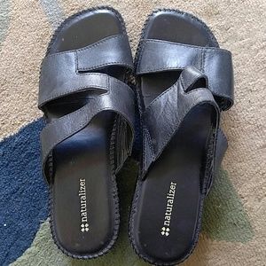 Black Naturalizer Sandals size 7.5m
