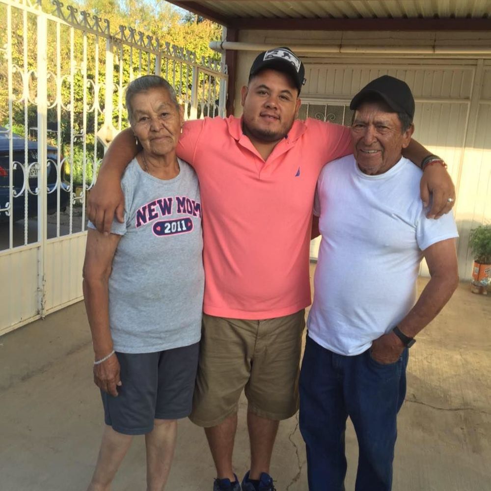 Meet your Posher, Luis