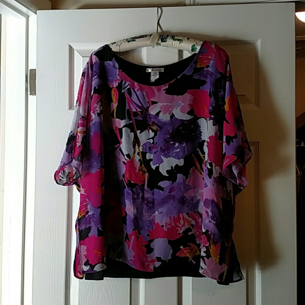 3X women's floral blouse