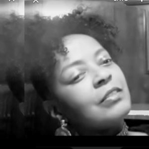 Meet your Posher, Robyn