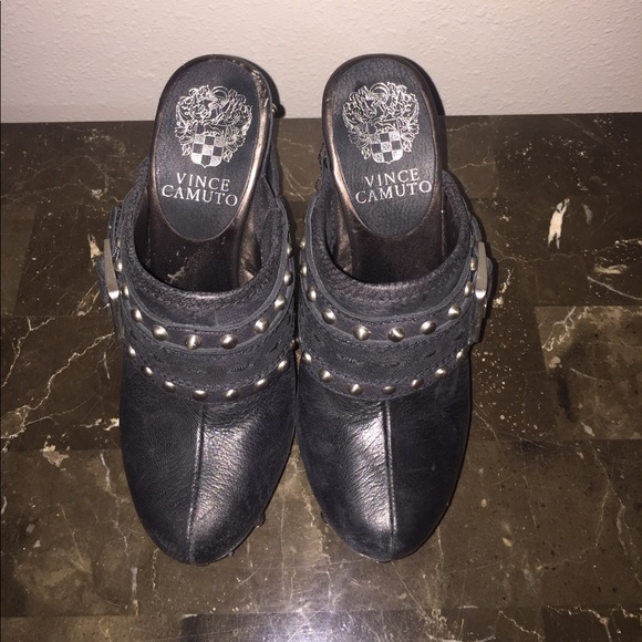 Vince Camuto Booties - Picture 2 of 6