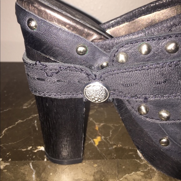 Vince Camuto Booties - Picture 4 of 6